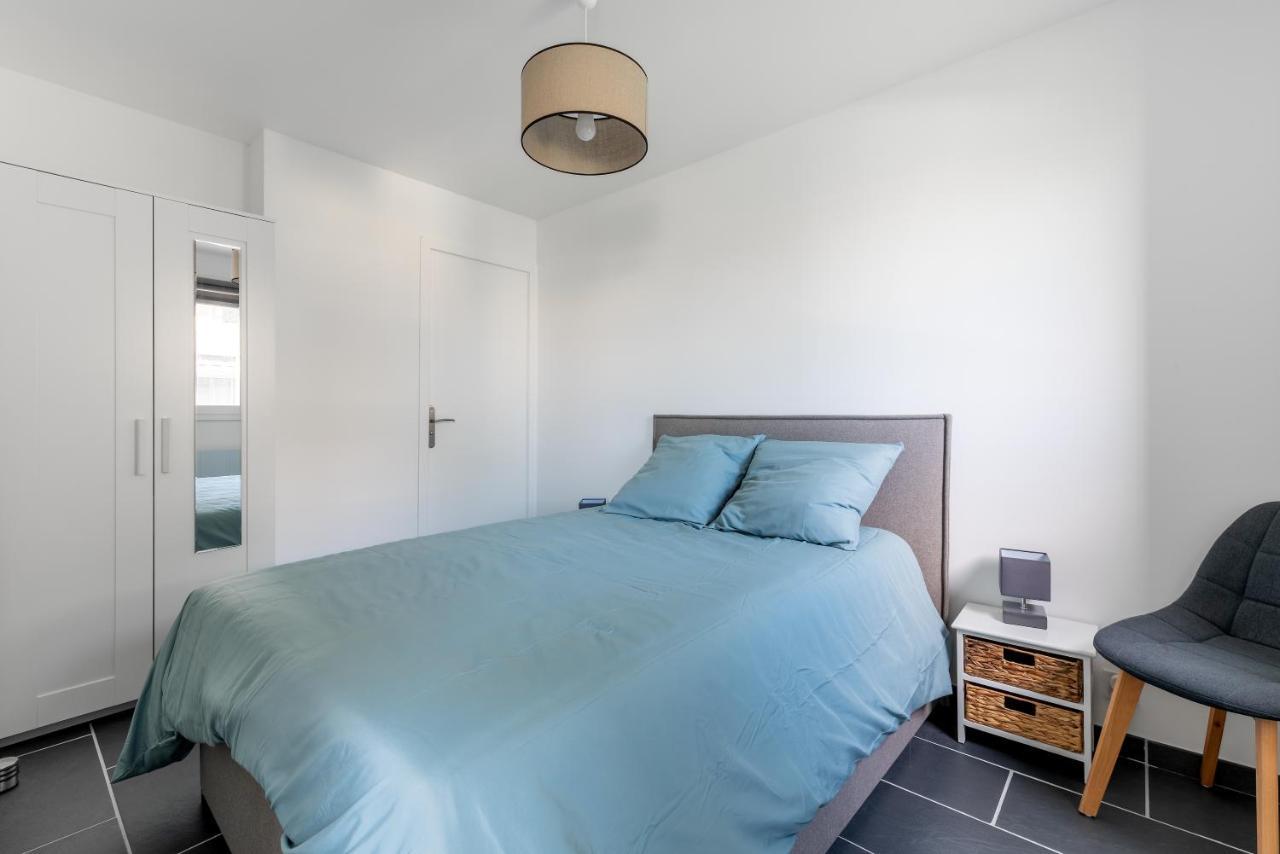 Apartment Appt Lumineux - Avec Balcon A 400m De La Courseulles-sur-Mer